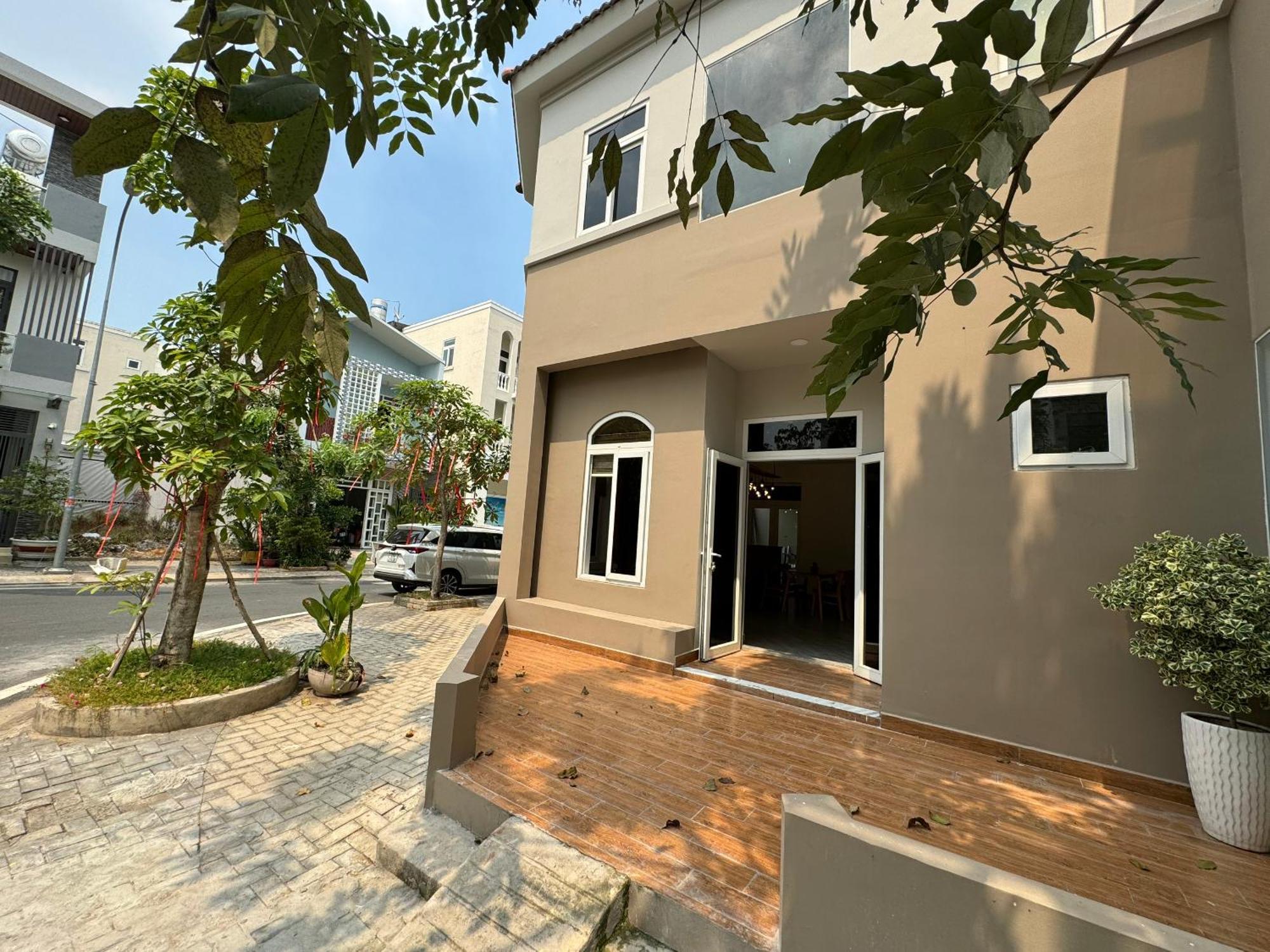 Long Xuyên La Homestay מראה חיצוני תמונה