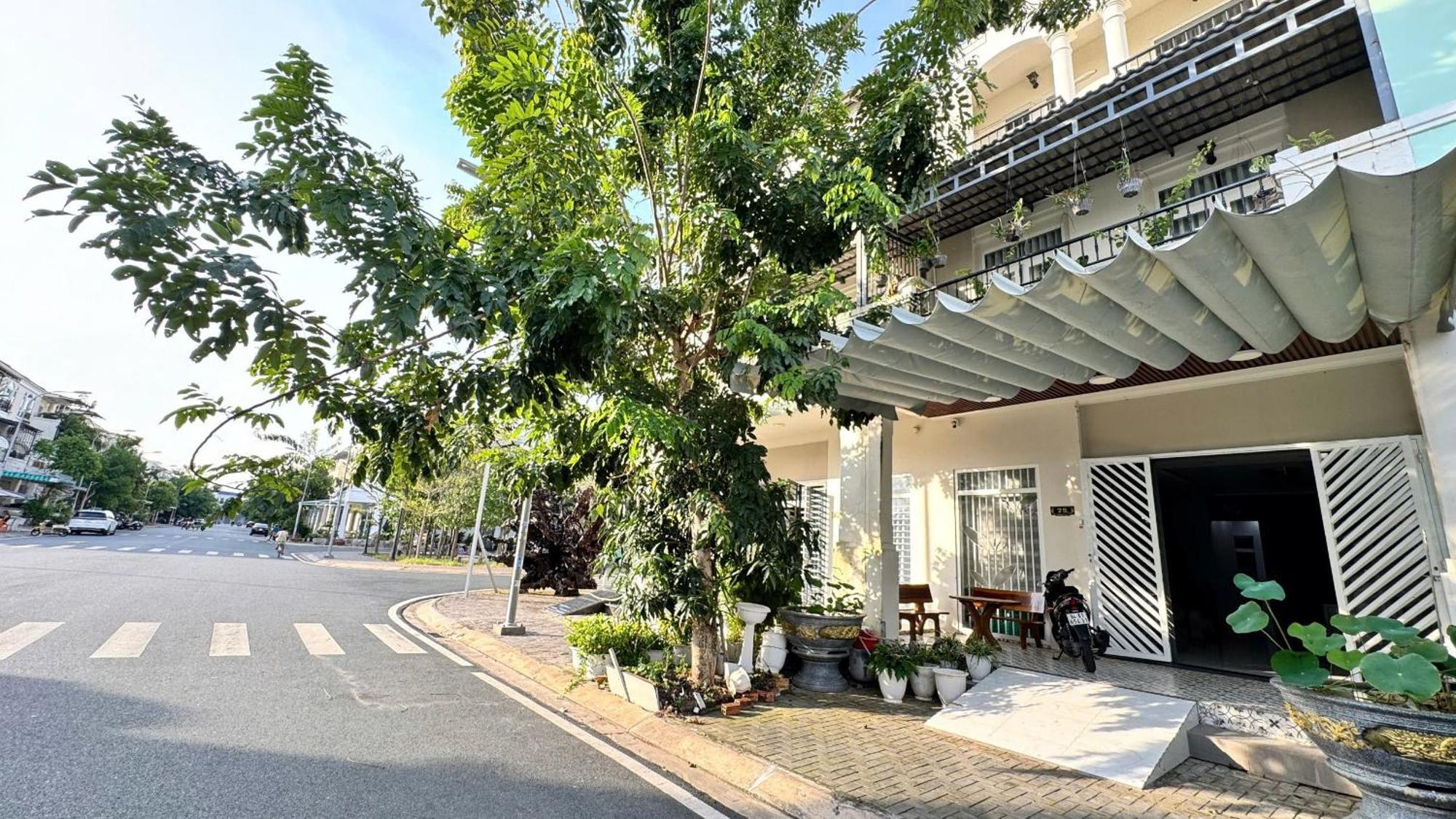 Long Xuyên La Homestay מראה חיצוני תמונה
